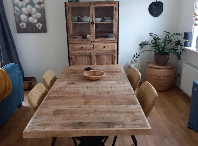 Chalet Onder De Iep *